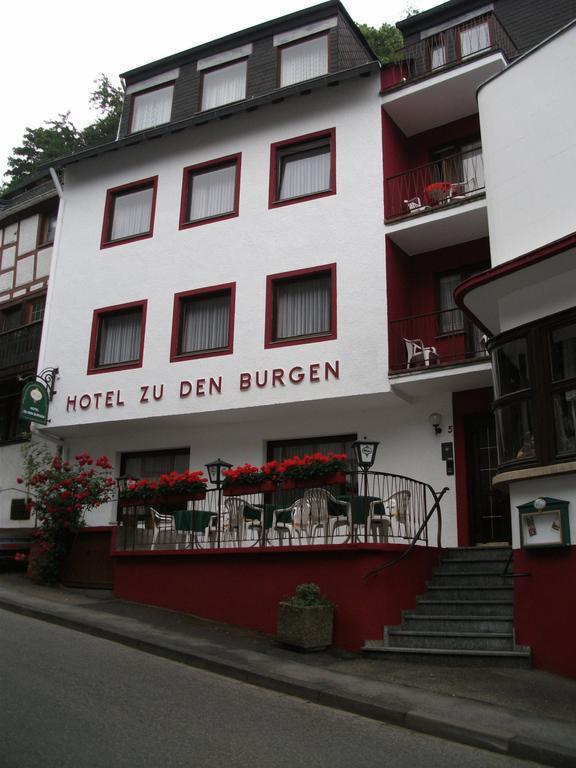 Hotel Zu Den Burgen Kamp-Bornhofen Szoba fotó